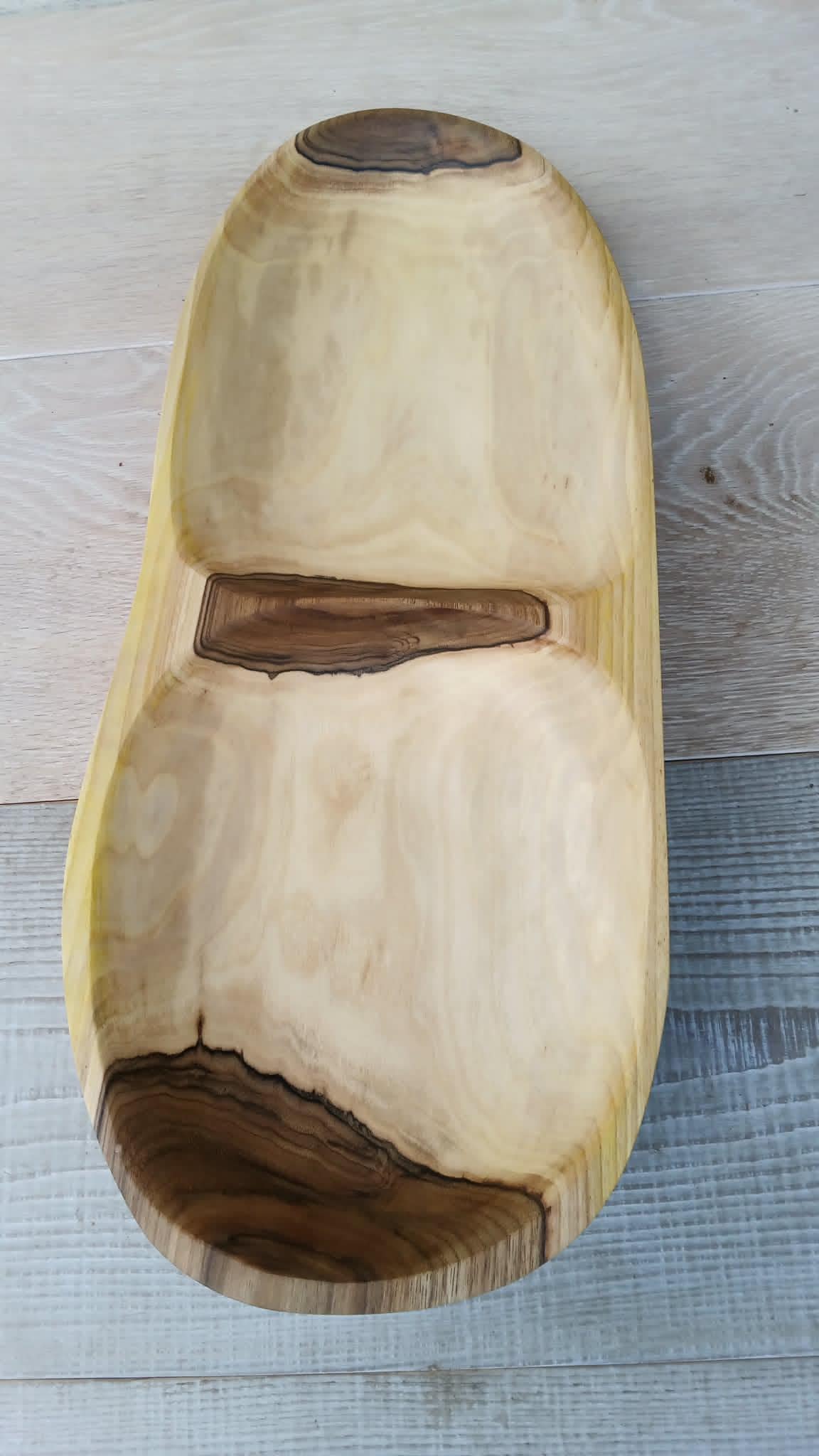 Hand Carved Wooden Bowl: Acacia Wood Serving Plate — image 3