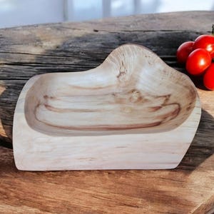 Handgefertigte Schüssel aus Ahorn, Obstschale, Handgefertigte Schüssel, Salatschüssel, Servierplatte, Teigschüssel, Einzigartiges Holzgeschirr, Schüssel im rustikalen Stil