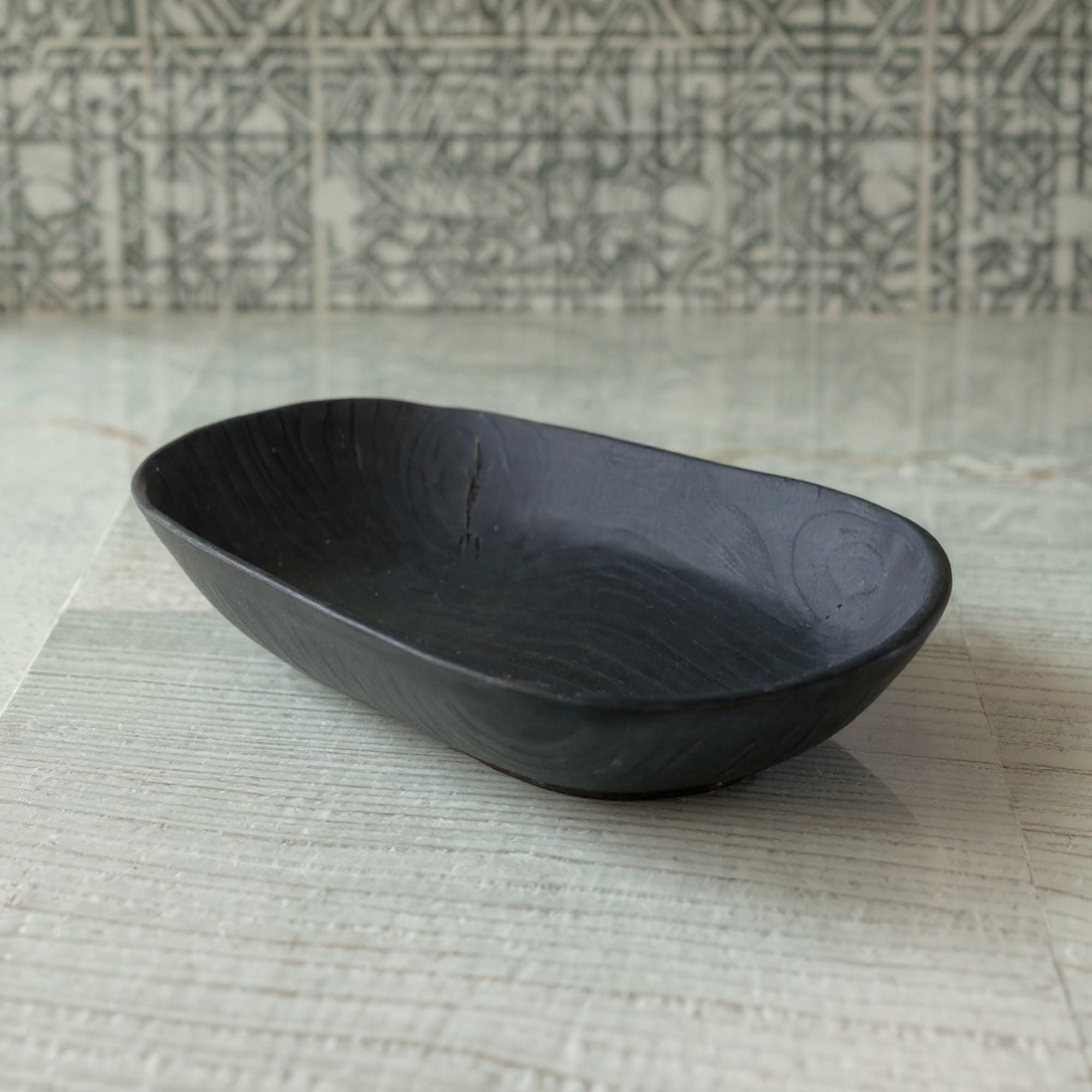 Handmade Set of 2 Wooden Bowls: Rustic Serving Platters — image 2