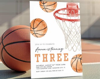 Invito di compleanno a tema basket, festa per il terzo compleanno, invito a tema basket per ragazzi e ragazze, invito di compleanno a tema sport, Canva modificabile, qualsiasi età