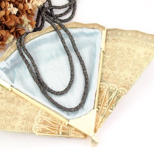 Antique 1920s Flapper Necklace | Vintage Gunmetal Gray Beaded Necklace | Gray Glass Bead Lariat Necklace | Antique Sautoir