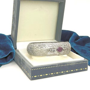 Art Deco 1920s Rhodium Silver Antique Bangle Bracelet with Amethyst Purple Glass