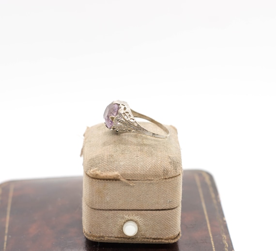 1920s Art Deco Ring with Purple Amethyst Paste St… - image 5