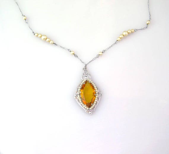 Vintage Art Deco Pendant | Art Deco Necklace | Nec
