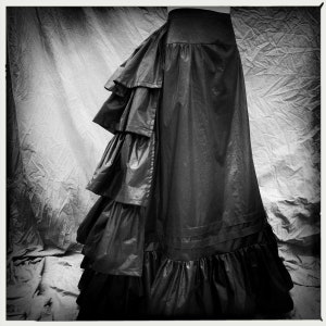 2 pc Gothic Victorian Bustle & Petticoat set c.1880 Steampunk historic underwear costume cosplay ensemble undergarment black Halloween Witch
