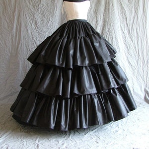 3 Tiered Ruffled Petticoat Civil War Era Historic skirt, historical costume cosplay hoop skirt, 19th century dress, 1800s fashion image 6