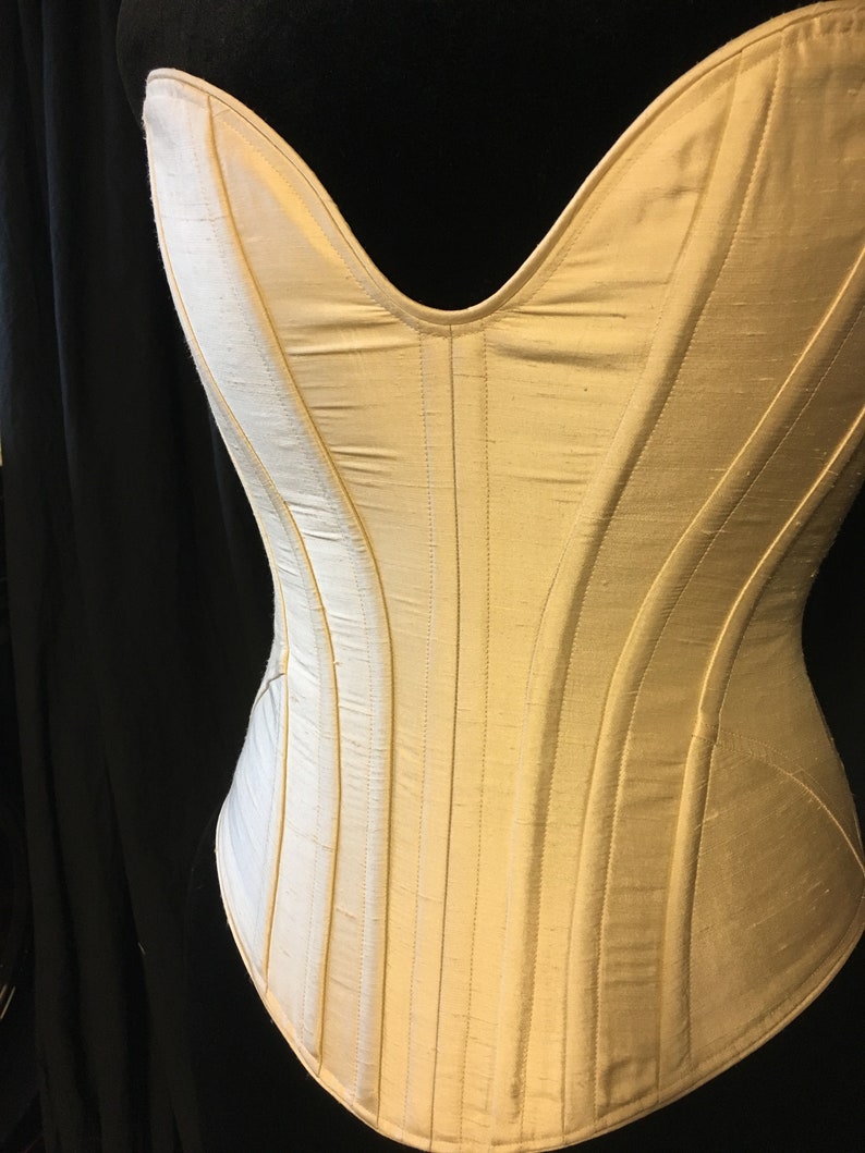 corset for hourglass shape