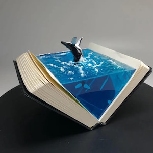 Humpback Whale Epoxy Resin Ornaments,Marine Table Ornament,Ocean Home Decor,Handmade Gifts for Him,Birthday Gifts,Whale Halloween Decoration