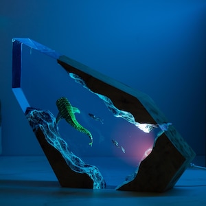 Whale Shark Scuba Diver Lamp,Scuba Diver Epoxy Resin Night Light,Ocean Whale Shark Table Lamp Birthday Gift Christmas Home Decoration Gift