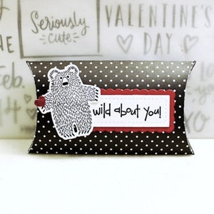 Valentine Treat Holder, Valentine Candy Holder, Valentine Pillow Box, Valentine Treat Box, Classroom Valentine Treat Holders, Kids, Children