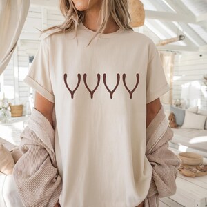 Porte-bonheur bohème SVG tendance triangle porte-bonheur SVG jolie idée cadeau porte-bonheur pour un nouveau départ chemise porte-bonheur pour ami cadeau de déménagement