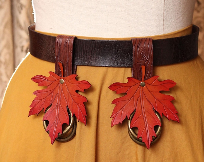 Autumn Maple Leaf Skirt Hike Set