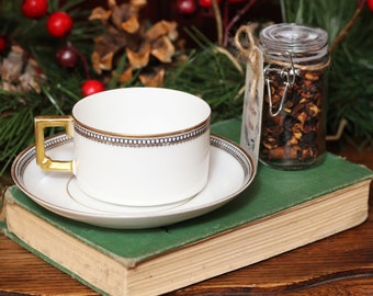 Art Deco Vintage Teacup and Saucer Set with Holiday Spice Tea