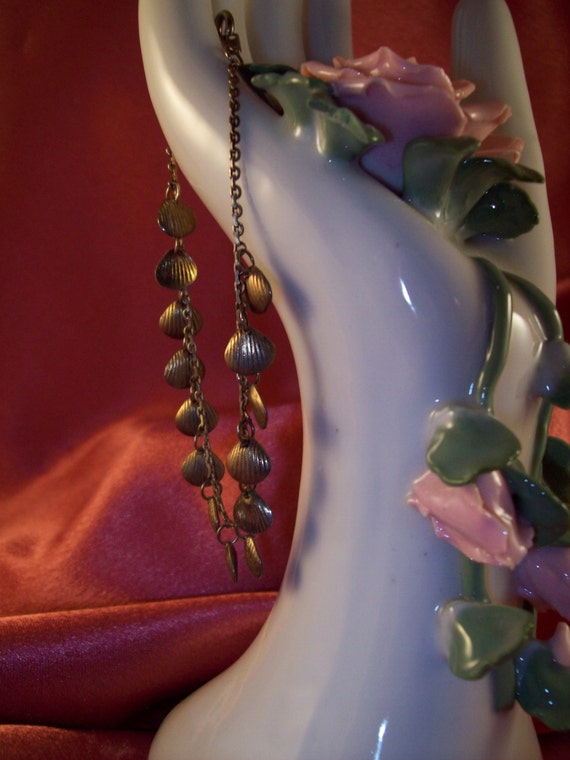 Vintage Tiny Shells Brass Bracelet - image 5