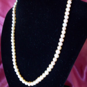 Pale Pink Glass Pearl Necklace