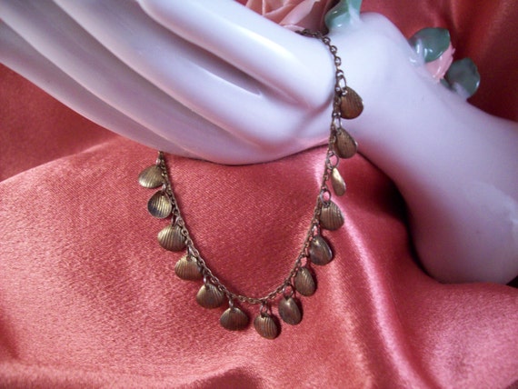 Vintage Tiny Shells Brass Bracelet - image 3