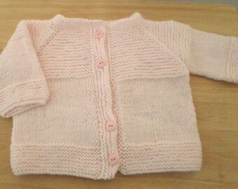 Babyvest in lichtroze - Handgebreid vest voor babymeisje van 12-18 maanden