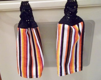Towel - Kitchen Towel with Crochet Towel Topper - Stripes in the Colors of Halloween