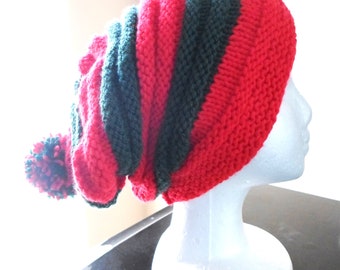 Slouchy Pom-Pom Hat for Christmas - Hand knitted Hat in Forest Green and Red