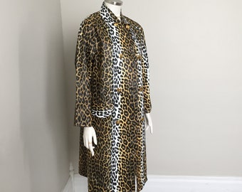 1960s Vintage Betmar Animal Print Vinyl Double Breasted Rain Coat Raincoat M VFG
