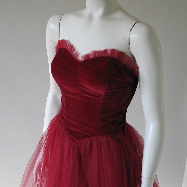 Vintage 1950s Crimson Red // Velvet and Tulle Party Dress Ensemble with Bolero Jacket XS