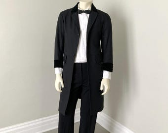 Vintage 1970s Black Frock Coat with Velveteen Collar and Cuffs Cosplay Steampunk Costume VFG