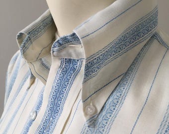 Vintage 1970s Menswear Dress Shirt Blue on Creamy White Getaway by Arrow VFG