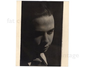 Vintage 1930s Photograph Portrait of a Student 8x10 Original Silver Gelatin Print by Arthur K Solomon (Protégé of Alfred Stieglitz)