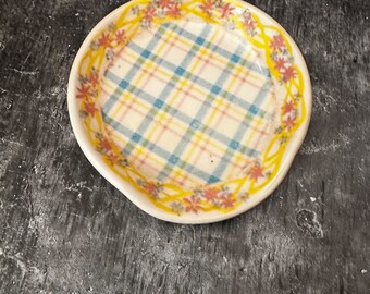 Spoon Rest with Plaid and Flowers. Granny chic. Spring-summer Decor RTS