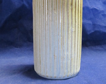 Excellent Arne Bang Danish Art Vase, 4.5" Tall in Perfect Condition!