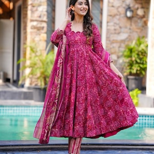 chinese dress ladies Ultra Violet Purple Bollywood Anushka Sharma Maxi Gown main image 0
