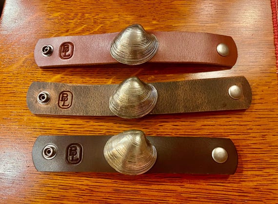 Leather Cuff Bracelet: Handmade with White Brass Clam Shell