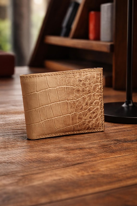 Handmade Men's Wallet, Himalayan Alligator Leather (Classic Billfold)