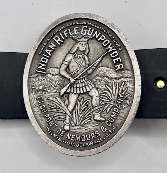 Leather Belt Buckle: Vintage Rifle Design - Custom Cowhide Strap