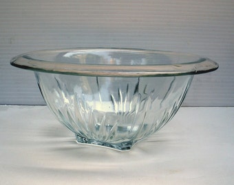 Vintage 1930s ANCHOR HOCKING Embossed Depression Clear Glass Bowl