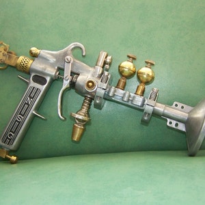 Pistolet steampunk Neutron Splitter Gun OOAK sculpture prop cosplay pistolet RAY