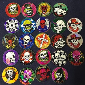 15 SKULL Pog Art Plastik NOS 1990s REFLEKTIVE Vintage Hawaiianisches Spiel