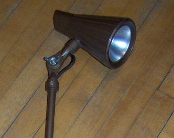 Mid-Century Modern Lampe - Handelsübliche Nähmaschine Light Beige AMCO MCM