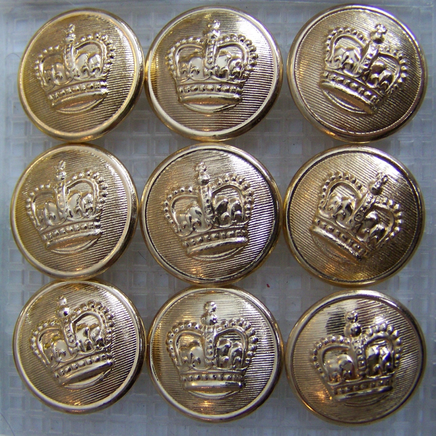QUEEN'S CROWN uniform buttons - 9 tan - Gold tone Generic police - fire department - militia - security guard - prison guard - Scully maker