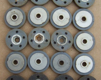 RUEDAS ROBOT 25 ruedas de goma - 1 pulgada de diámetro - salvamento electrónico - plástico BAG O' Wheels