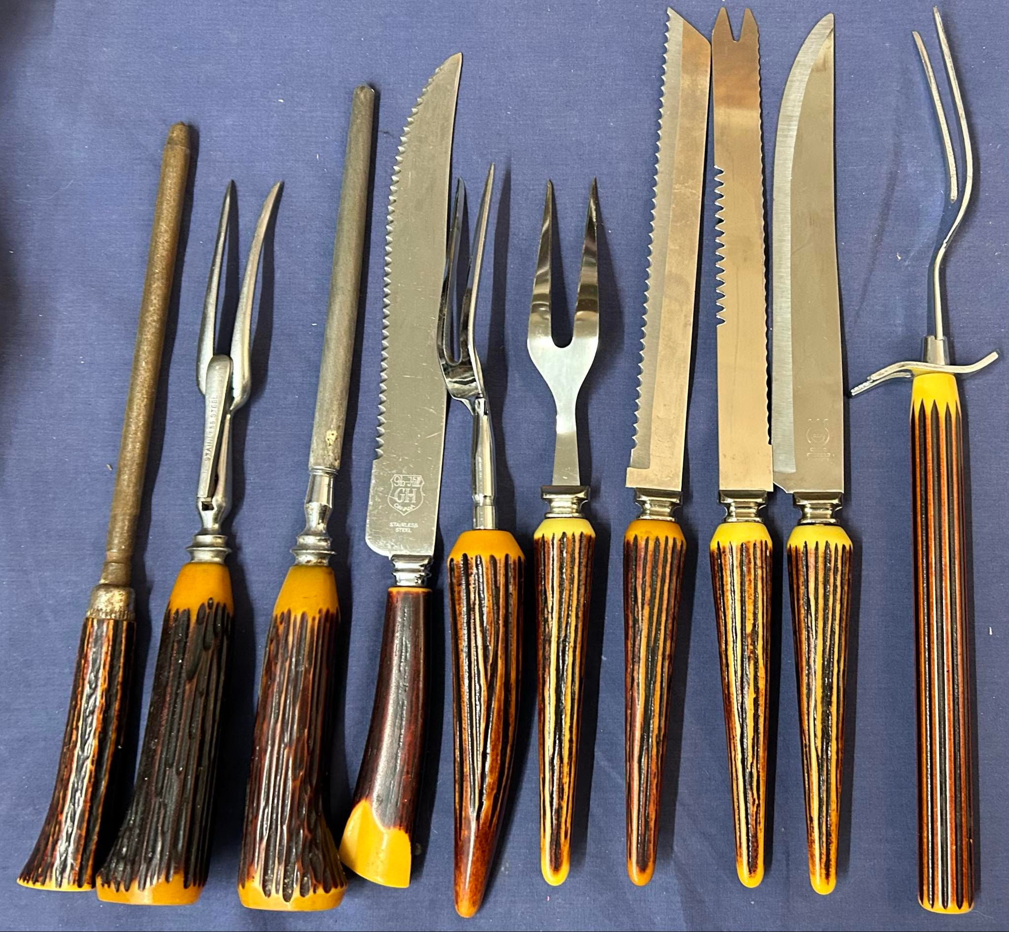 Carving Set 4 Knives, 3 Carving Forks and 2 Steels With Bakelite ...