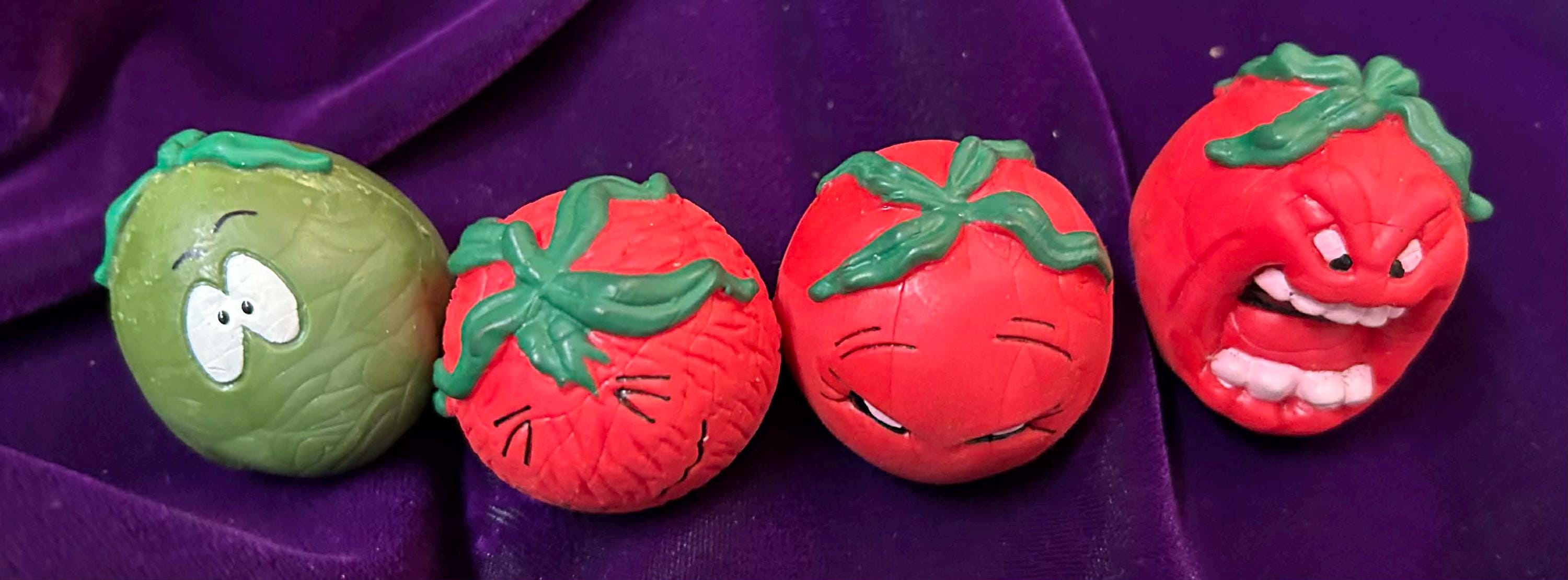 Attack of the Killer Tomatoes CARTOON SET of 4 Bouncy Balls Action