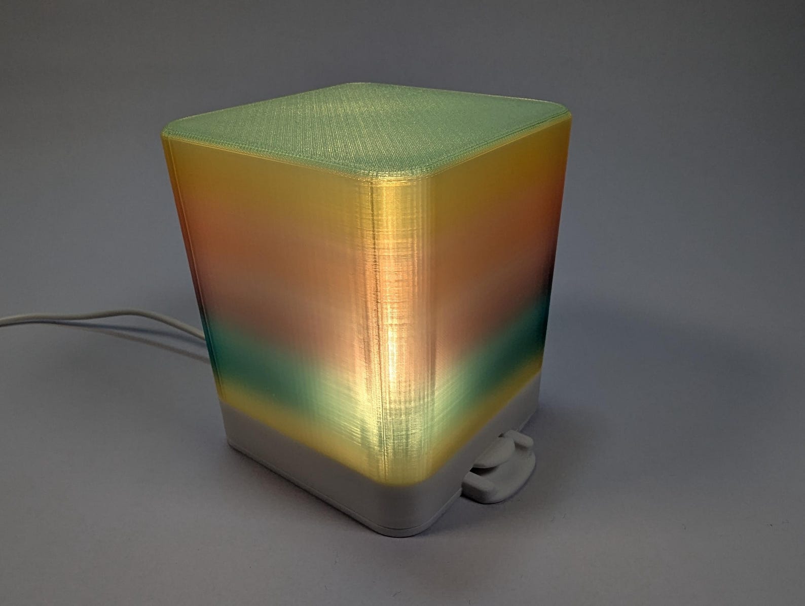 Rainbow Gradient USB Cube Nightlight. Unique Rainbow Waves. Warm White ...