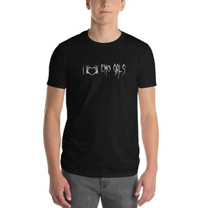 i heart emo girls Short-Sleeve T-Shirt