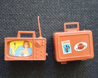 1972 &quot;Busy hands&quot; Barbie Doll Accessories #1196