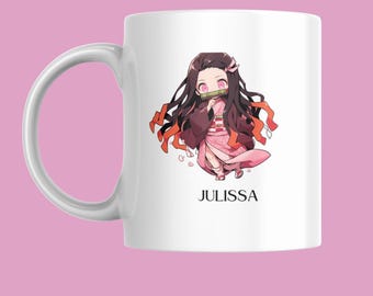 Einzigartige Nezuko Tasse mit Deinem Namen auf beiden Seiten.