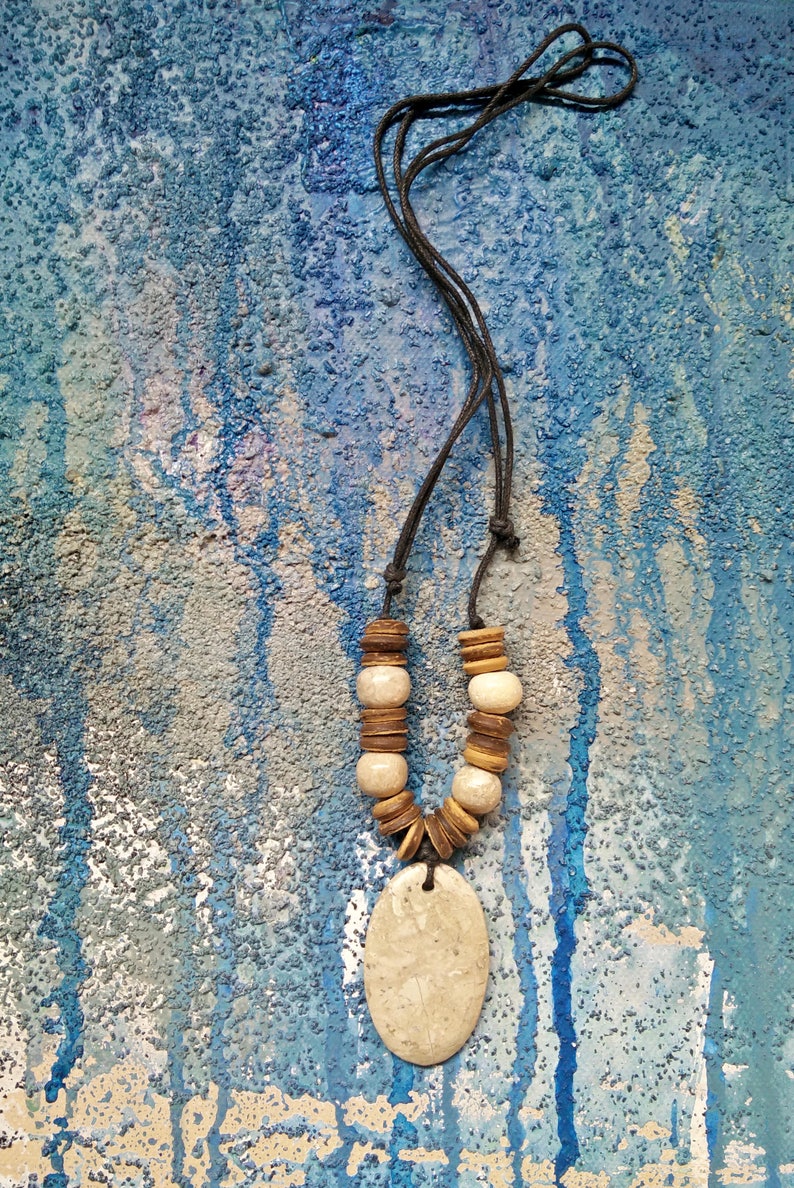 Vintage necklace, 1970s bohemian, shark tooth necklace. necklace, handcrafted from 100% natural sea shell, rainforest free wood, mop image 3