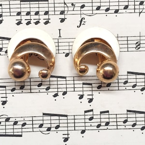 Vintage 1980s Enamel Clip On Earrings: Gold Tone Glam