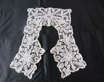 Antique Cotton Tape Lace Square Collar