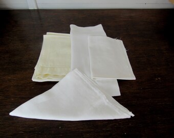 Bundle of Vintage Domestic Linen